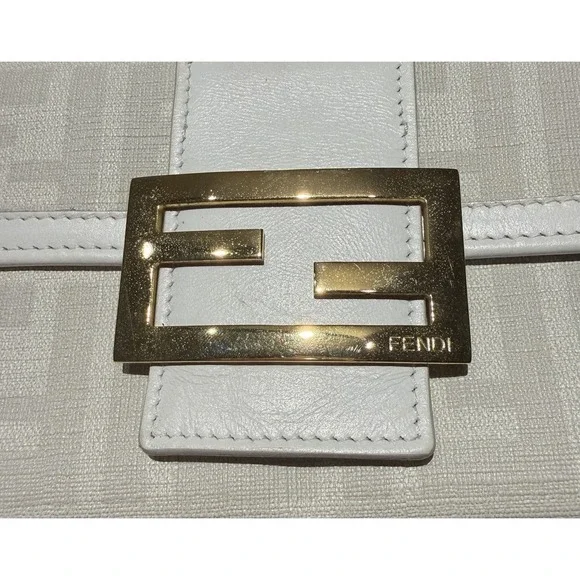 Authentic Fendi FF Logo Continental Wallet White Leather Canvas w/ Dust Bag Gold - Picture 10 of 13
